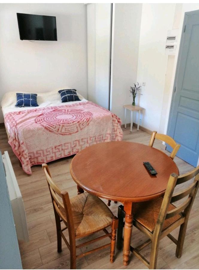 Le Studio Apartamento Saint-Jean-en-Royans Exterior foto